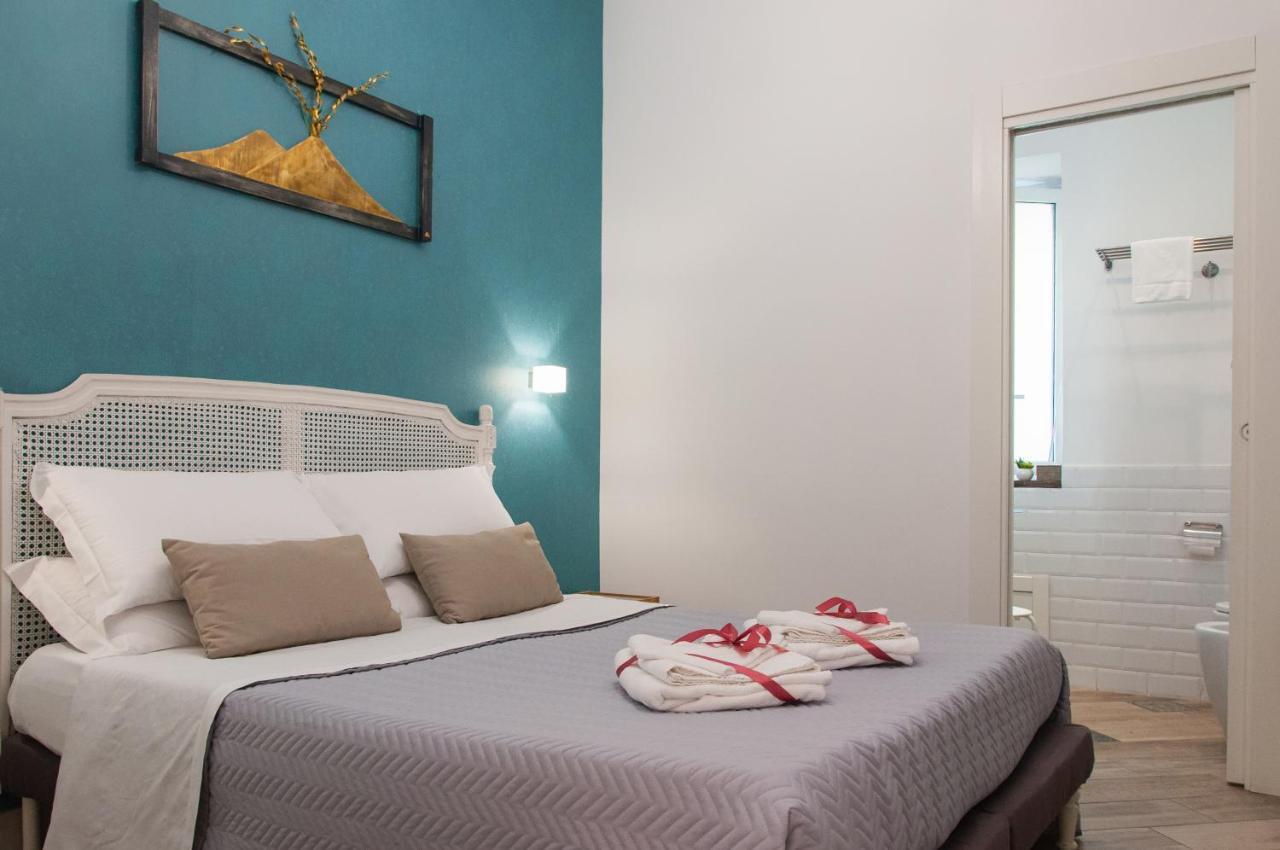 Hotel Real Giardinetto A Toledo à Naples Extérieur photo